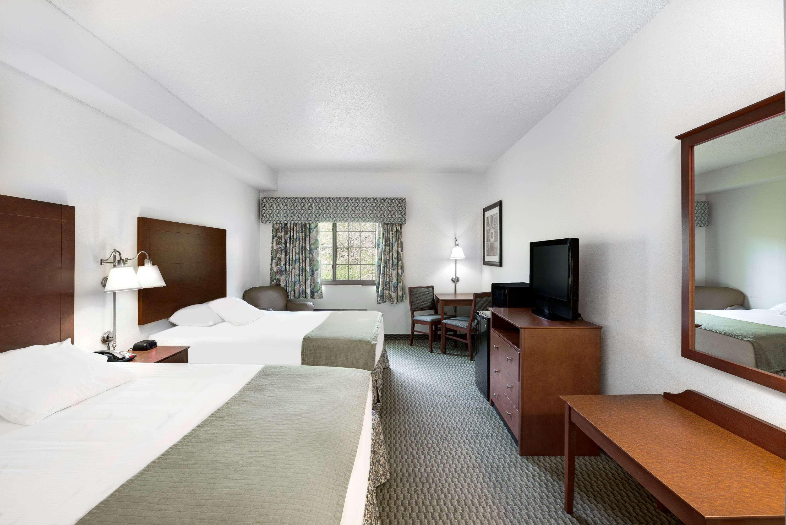 Days Inn By Wyndham Carroll Zewnętrze zdjęcie